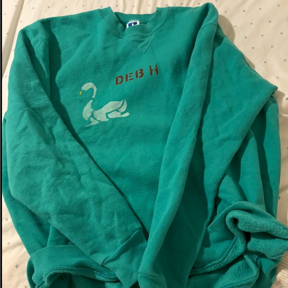 Vintage graphic Sweatshirt with Swan Design